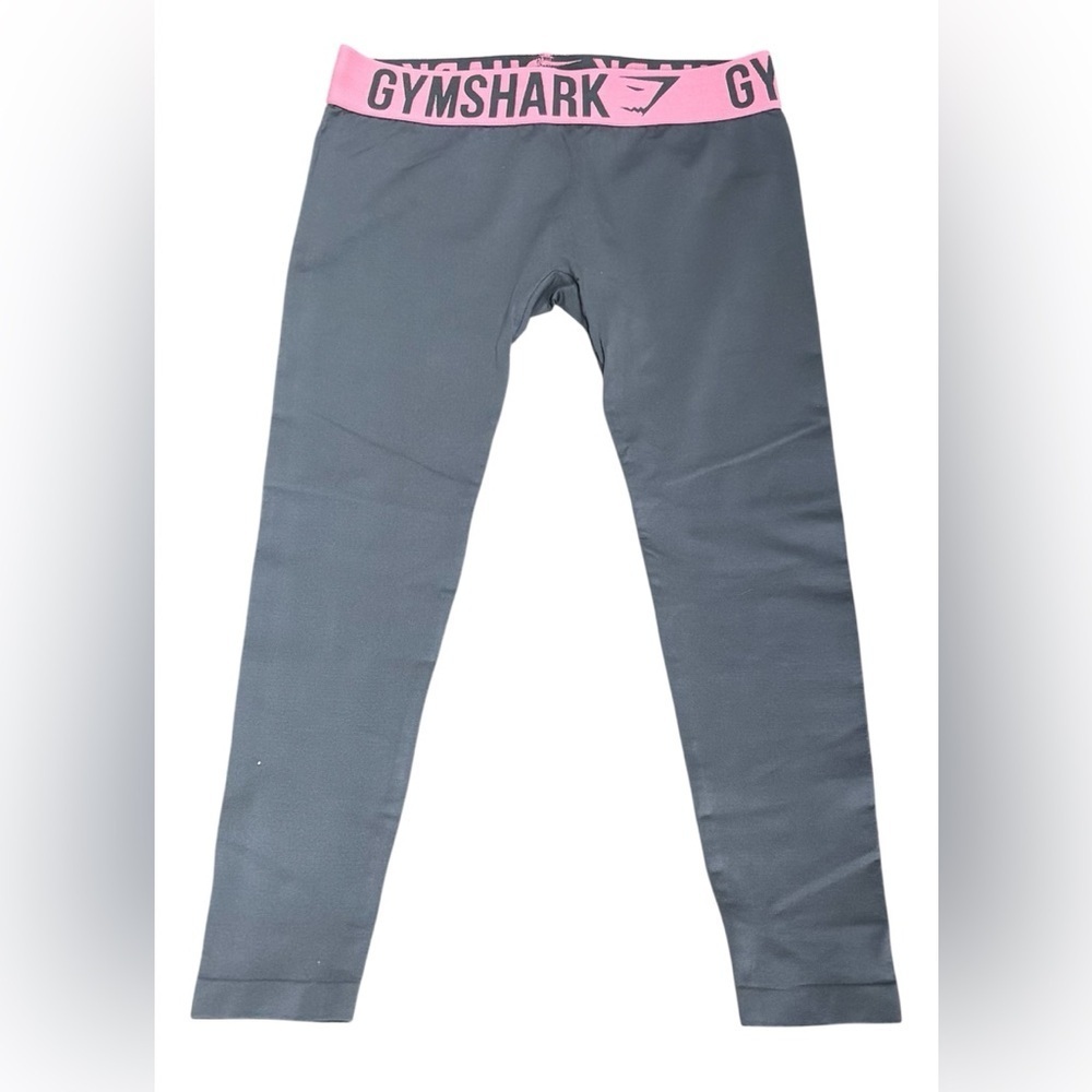Gymshark Gray Pink Capri Leggings Size XS EUC